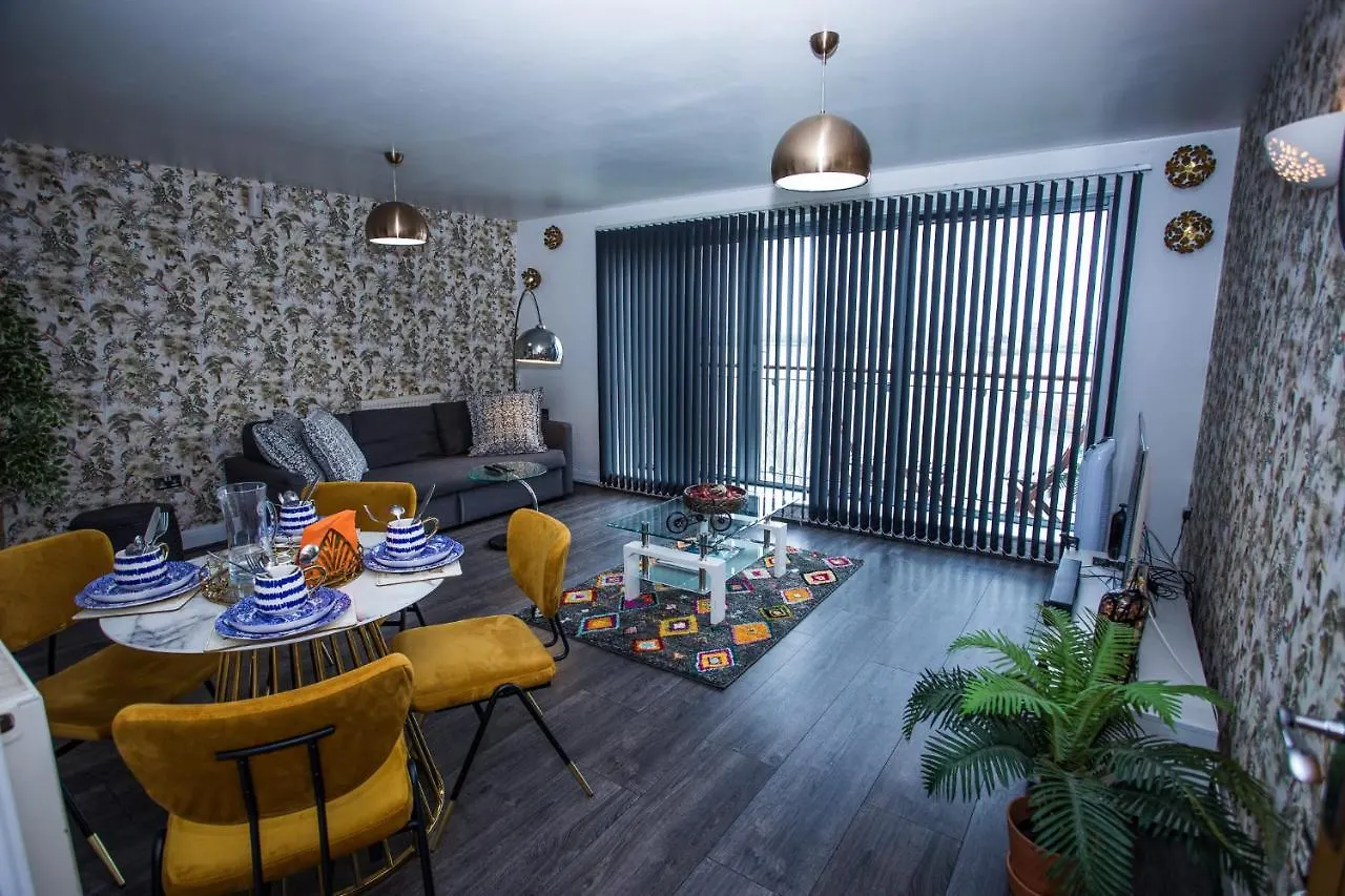Dejays Apartment London