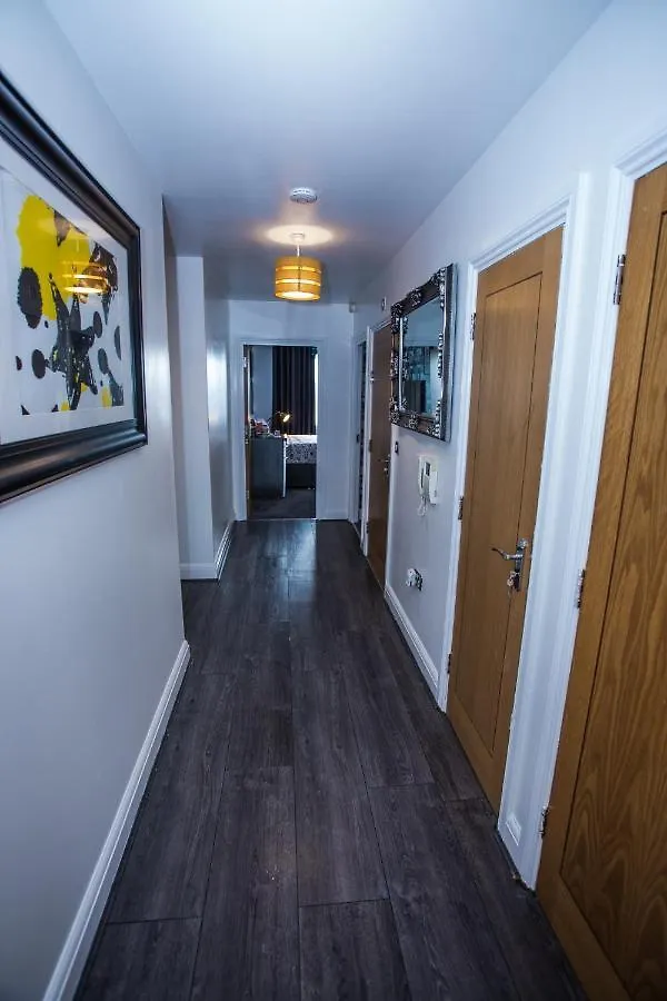 Dejays Apartment London